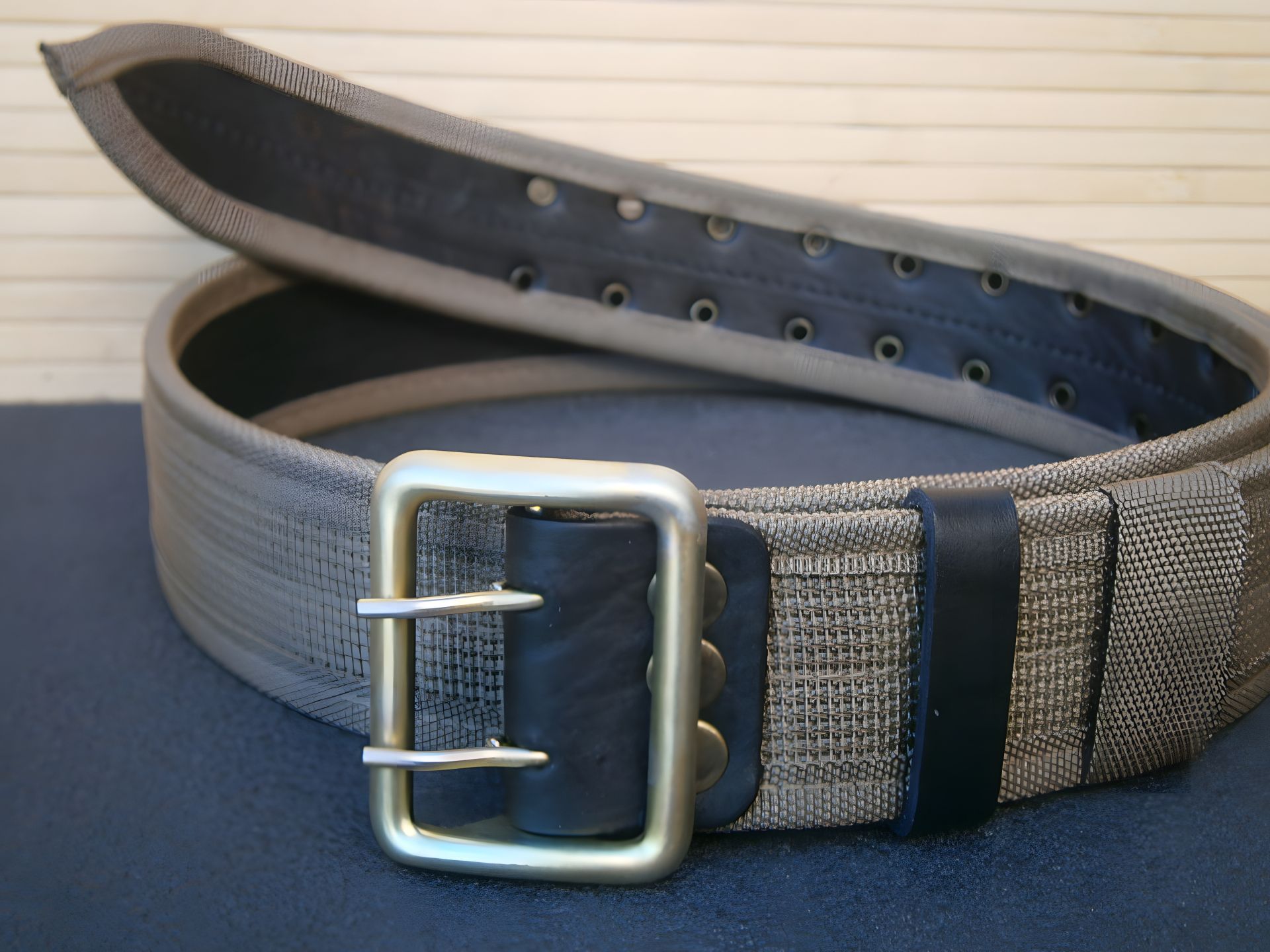 Полевой офицерский пояс койот (стропа + кожа) 110 см Полевой офицерский пояс койот (стропа + кожа) 110 см