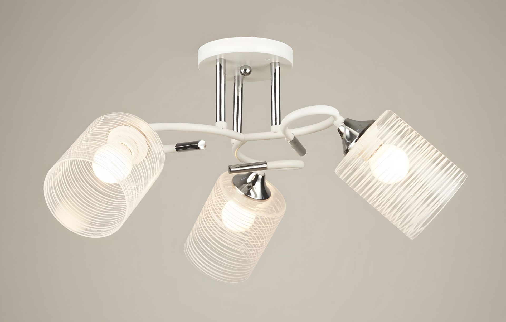 Стельова люстра Sirius B N4523/3 WT+CH, на три плафони Стельова люстра Sirius B N4523/3 WT+CH, на три плафони