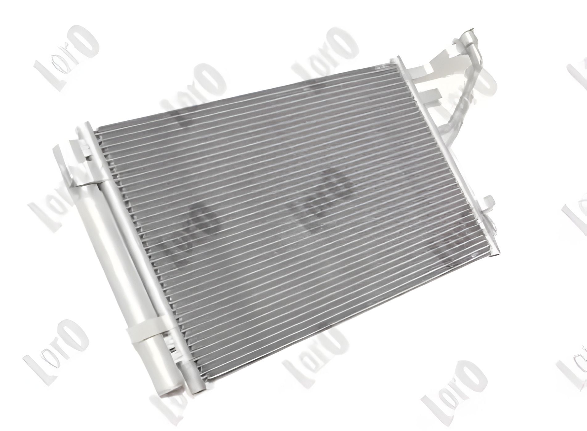 Конденсор кондиціонера KIA CEE'D, LORO (0240160005) Конденсор кондиціонера KIA CEE'D, LORO (0240160005)