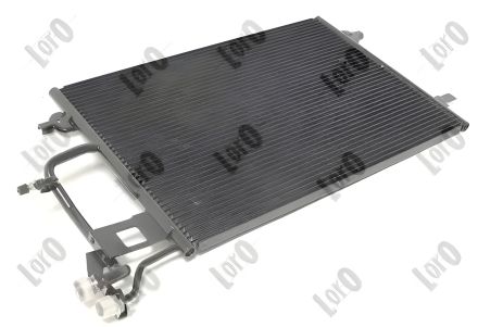 Конденсор кондиционера для AUDI A6, LORO (0030160009) Конденсор кондиционера для AUDI A6, LORO (0030160009)