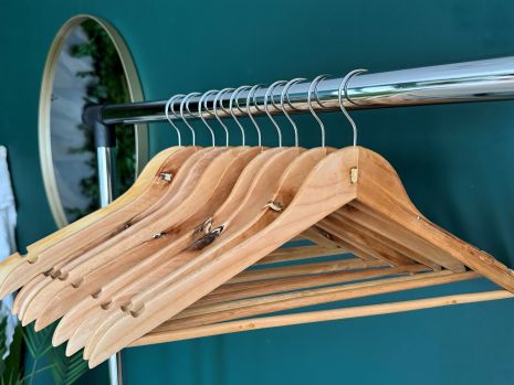 Набір плічок дерев'яних для одягу 10 шт 3-й сорт Набір плічок дерев'яних для одягу 10 шт 3-й сорт