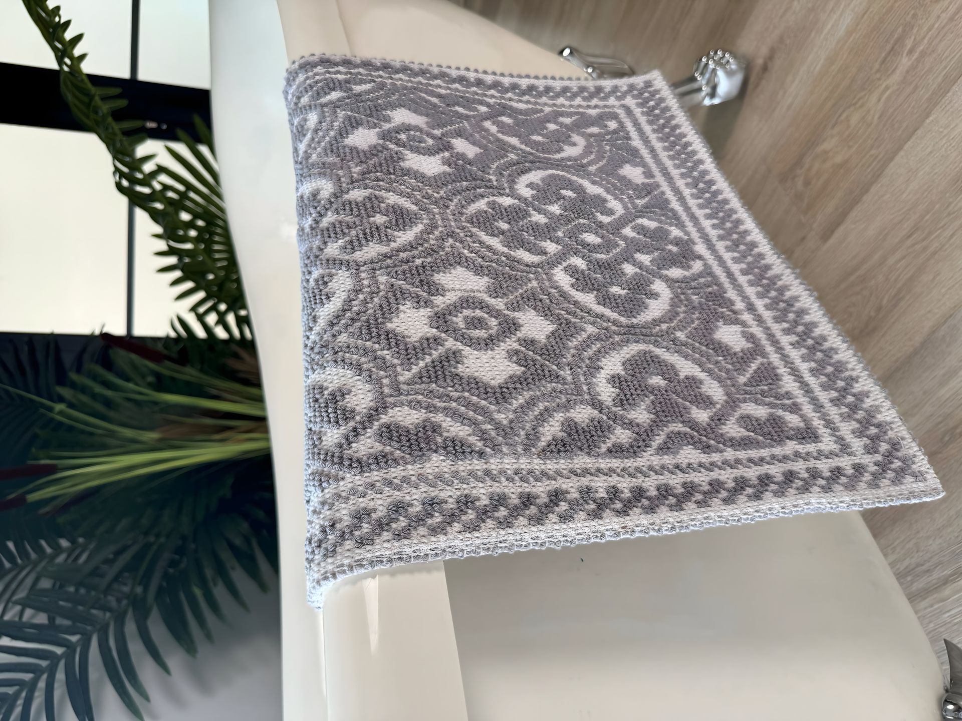 Килимок у ванну бавовняний 80*50 см Tropichome Букле 1439 Килимок у ванну бавовняний 80*50 см Tropichome Букле 1439