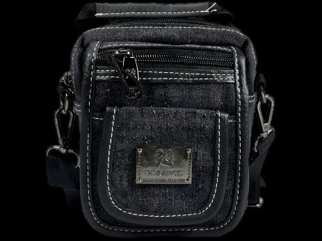 Практична сумка через плече з брезенту, 4 відділення, чорного кольору Практична сумка через плече з брезенту, 4 відділення, чорного кольору