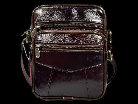 Стильна сумка через плече, колір коричневий, 4 відділення 