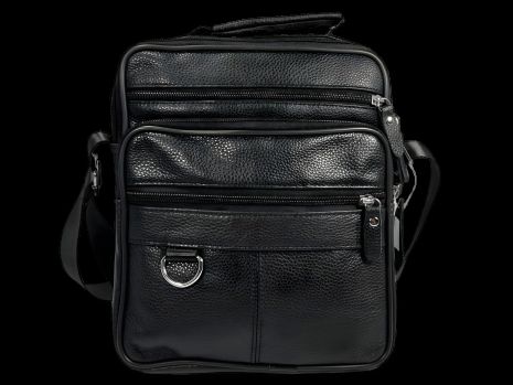 Чорна водонепроникна сумка через плече на чотири відділення