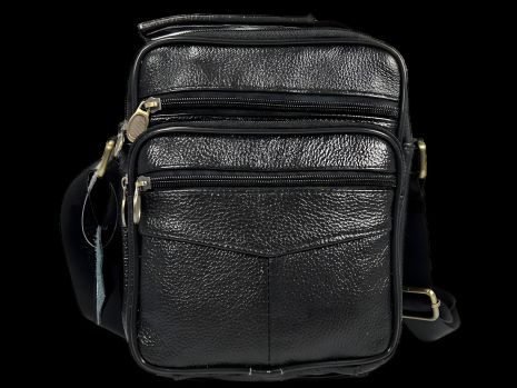 Натуральна шкіряна сумка через плече з п'ятьма відділеннями чорного кольору