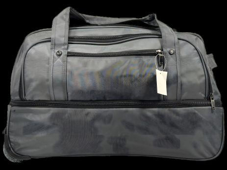 Серая сумка на колесах с пятью отделениями