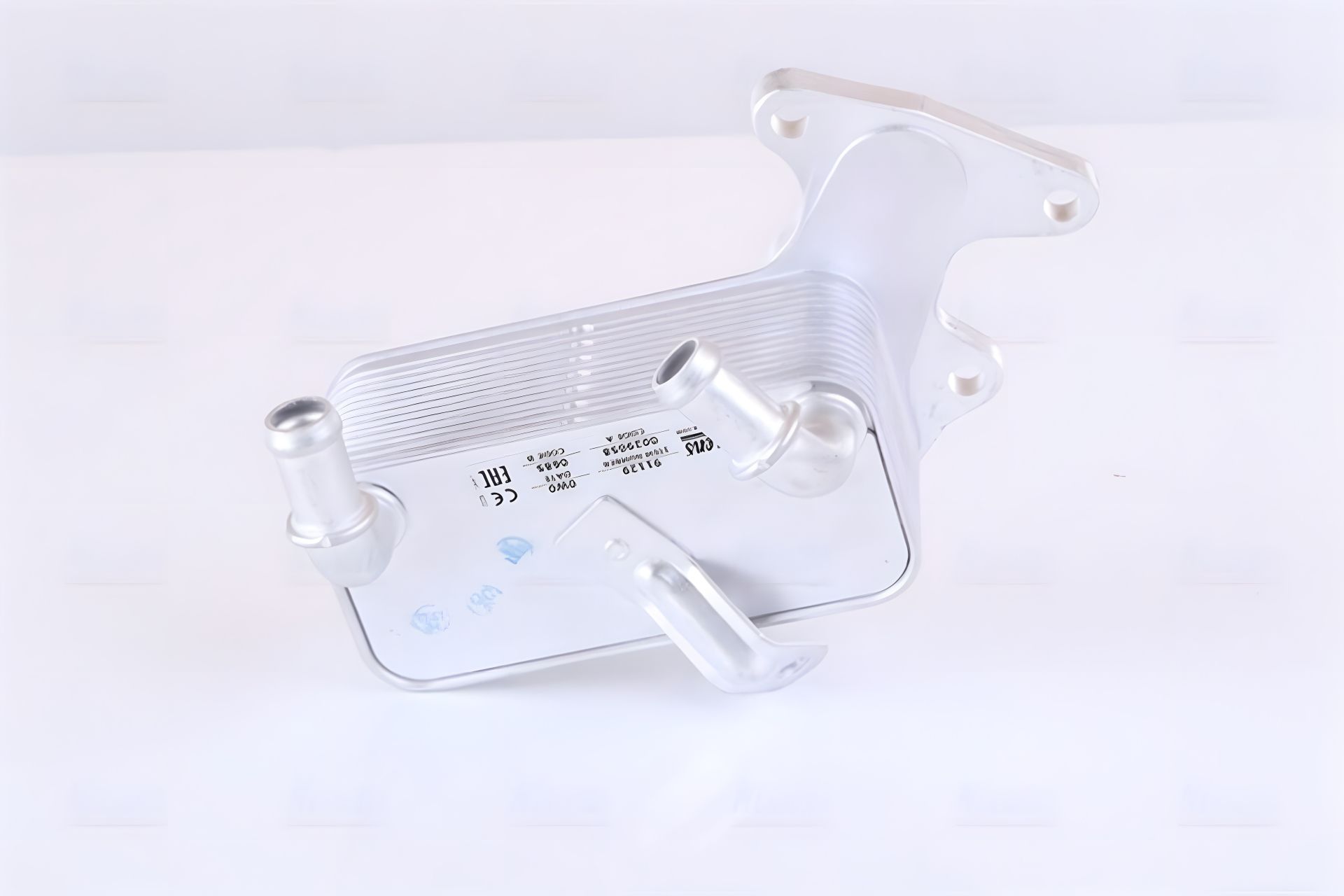 Масляный радиатор для VW Golf VII и Skoda Fabia 2014- (Van Wezel) 58013732 Масляный радиатор для VW Golf VII и Skoda Fabia 2014- (Van Wezel) 58013732