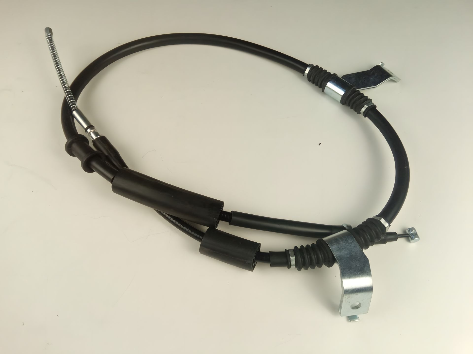 Трос стояночного тормоза CHEVROLET NUBIRA и DAEWOO NUBIRA, Japko (131W06R) Трос стояночного тормоза CHEVROLET NUBIRA и DAEWOO NUBIRA, Japko (131W06R)