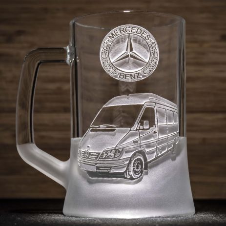 Пивний келих з гравіюванням автомобіля Mercedes Sprinter Мерседес Спрінтер - подарунок для автомобіліста