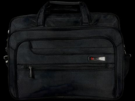 Чёрная сумка для ноутбука на 6 отделений Чёрная сумка для ноутбука на 6 отделений