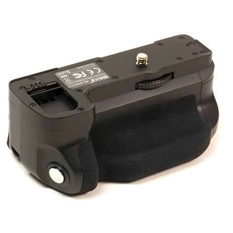 Батарейный блок Meike Sony MK-A6300 PRO Батарейный блок Meike Sony MK-A6300 PRO