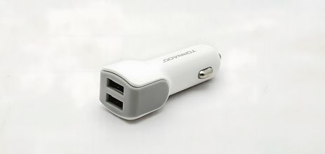 Автомобільне зарядне пристрій Tornado L22 2USB Lightning White