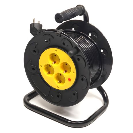 Подовжувач на котушці PowerPlant 15 м, 3x1.5мм2, 10А, 4 розетки (JY-2002/15) Black Подовжувач на котушці PowerPlant 15 м, 3x1.5мм2, 10А, 4 розетки (JY-2002/15) Black