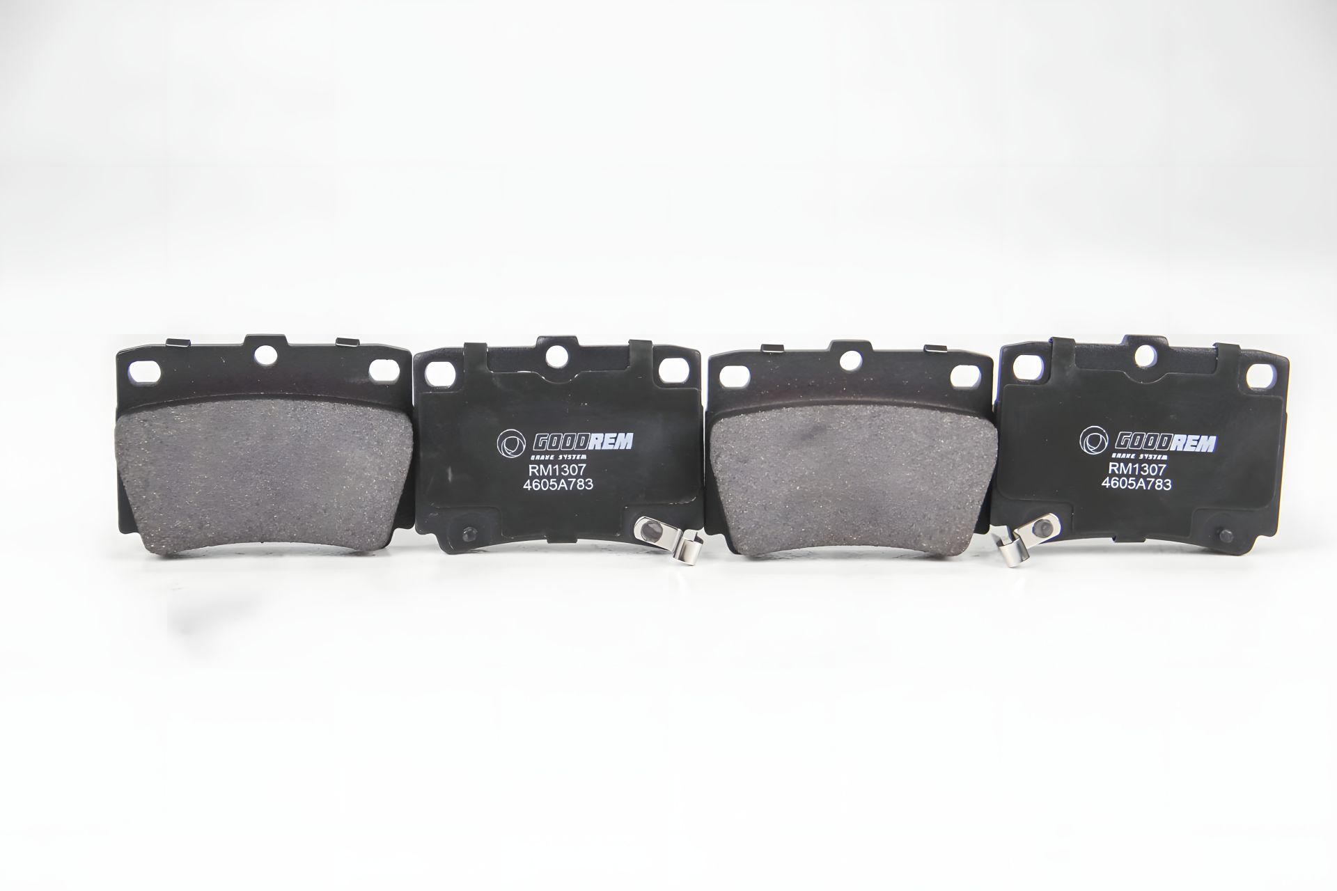 Гальмівні колодки для Pajero/Pajero Sport 90-15 1.8-3.0, GOODREM (RM1307) Гальмівні колодки для Pajero/Pajero Sport 90-15 1.8-3.0, GOODREM (RM1307)