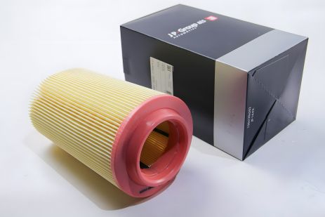 Повітряний фільтр для моделей C180/230/E200, JP Group (1318601900) Повітряний фільтр для моделей C180/230/E200, JP Group (1318601900)