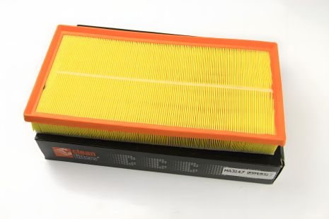 Фильтр воздушный 1.9TDI Golf 99-06/Octavia 03-05 (с прослойкой), CLEAN FILTERS (MA3147)