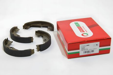 Колодки ручного тормоза для Opel Astra F 91-01/Vectra A ,B 88-03, GOODREM (RM1006) Колодки ручного тормоза для Opel Astra F 91-01/Vectra A ,B 88-03, GOODREM (RM1006)