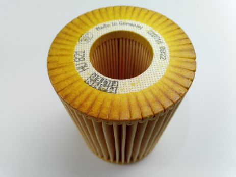 Фильтр масла 3.0CDI Sprinter/Vito (639) 06-/MB PKW, MANN-FILTER (HU821X) Фильтр масла 3.0CDI Sprinter/Vito (639) 06-/MB PKW, MANN-FILTER (HU821X)