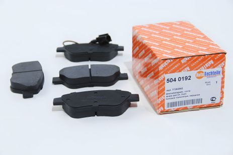 Тормозные передние колодки Fiat Fiorino 07- (Bosch) с датчиком, Autotechteile 5040192