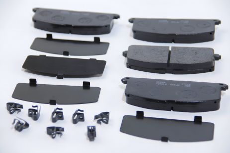 Передние тормозные колодки Camry/Carina/Celica/Corolla/Tercel (83-02), ABS (36535) Передние тормозные колодки Camry/Carina/Celica/Corolla/Tercel (83-02), ABS (36535)