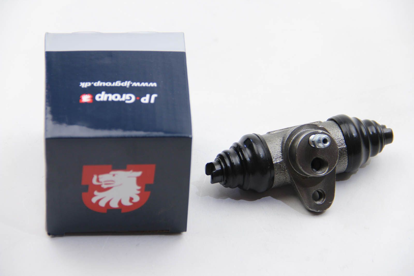 Гальмівний циліндр задній (робочий) T4 (20.64mm), JP Group (1161300300) Гальмівний циліндр задній (робочий) T4 (20.64mm), JP Group (1161300300)