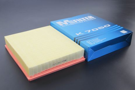 Повітряний фільтр VW Amarok 2.0 TDI/Bitdi 10-, Mfilter (K7050) Повітряний фільтр VW Amarok 2.0 TDI/Bitdi 10-, Mfilter (K7050)