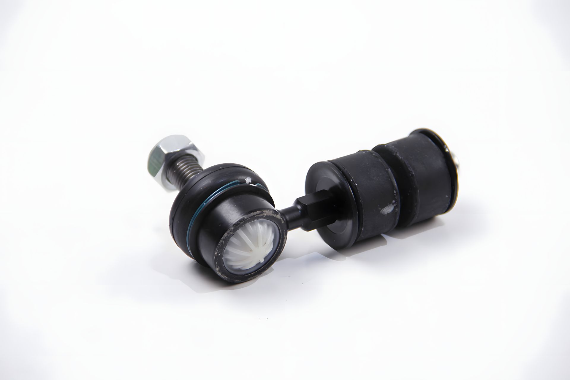 Передняя тяга стабилизатора для Opel Astra F 91-99, JP Group (1240400300) Передняя тяга стабилизатора для Opel Astra F 91-99, JP Group (1240400300)