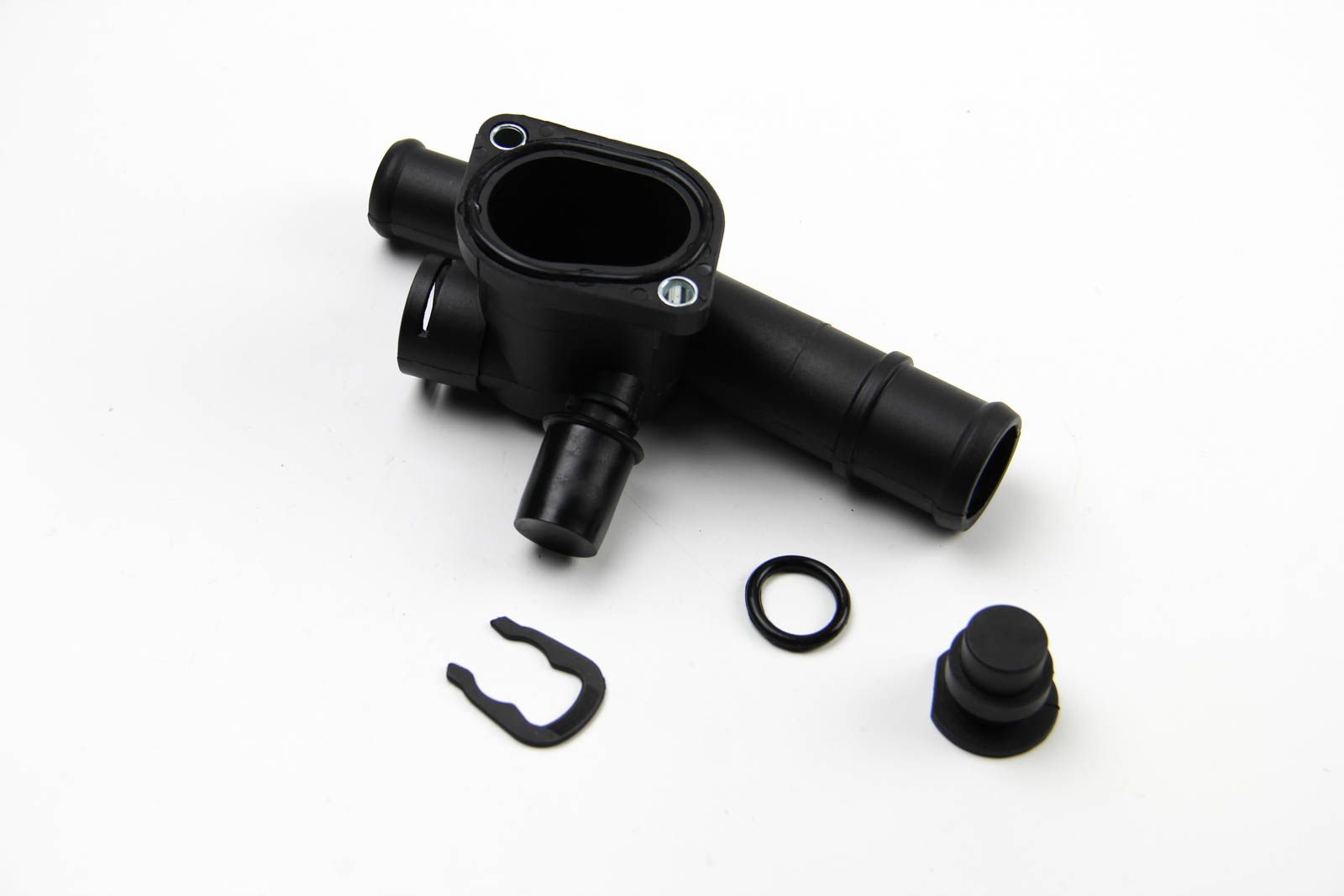 Фланец системы охлаждения Caddy 1.9TDi/SDi 95-04/T5 1.9TDi 03-09, METALCAUCHO (03591) Фланец системы охлаждения Caddy 1.9TDi/SDi 95-04/T5 1.9TDi 03-09, METALCAUCHO (03591)