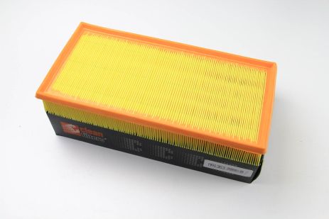 Повітряний фільтр Volvo S40/V40 1.9 DI 00-, чисті фільтри (MA1363)