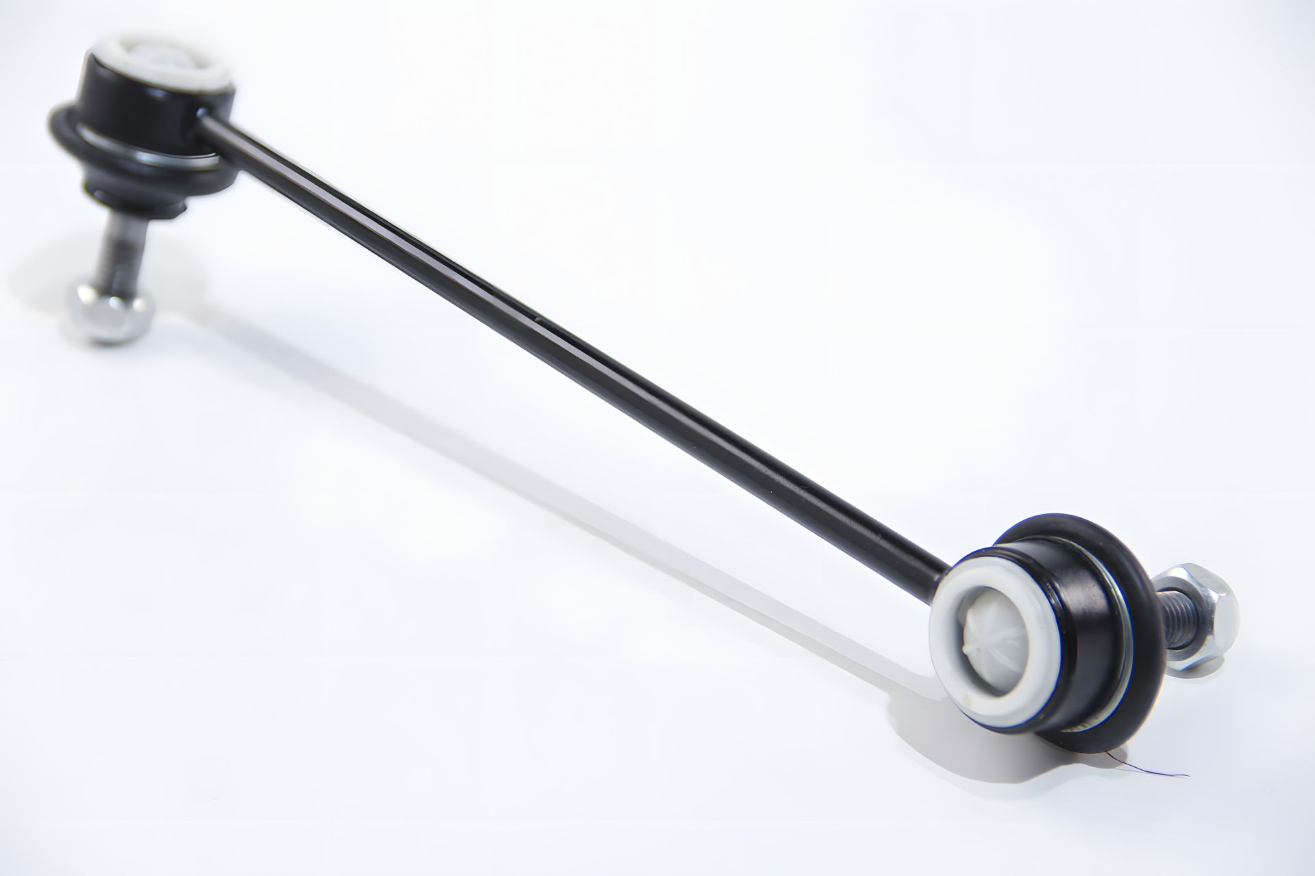 Передняя тяга стабилизатора для Vito (638) 1996-1999 Пр., ABS (260086) Передняя тяга стабилизатора для Vito (638) 1996-1999 Пр., ABS (260086)