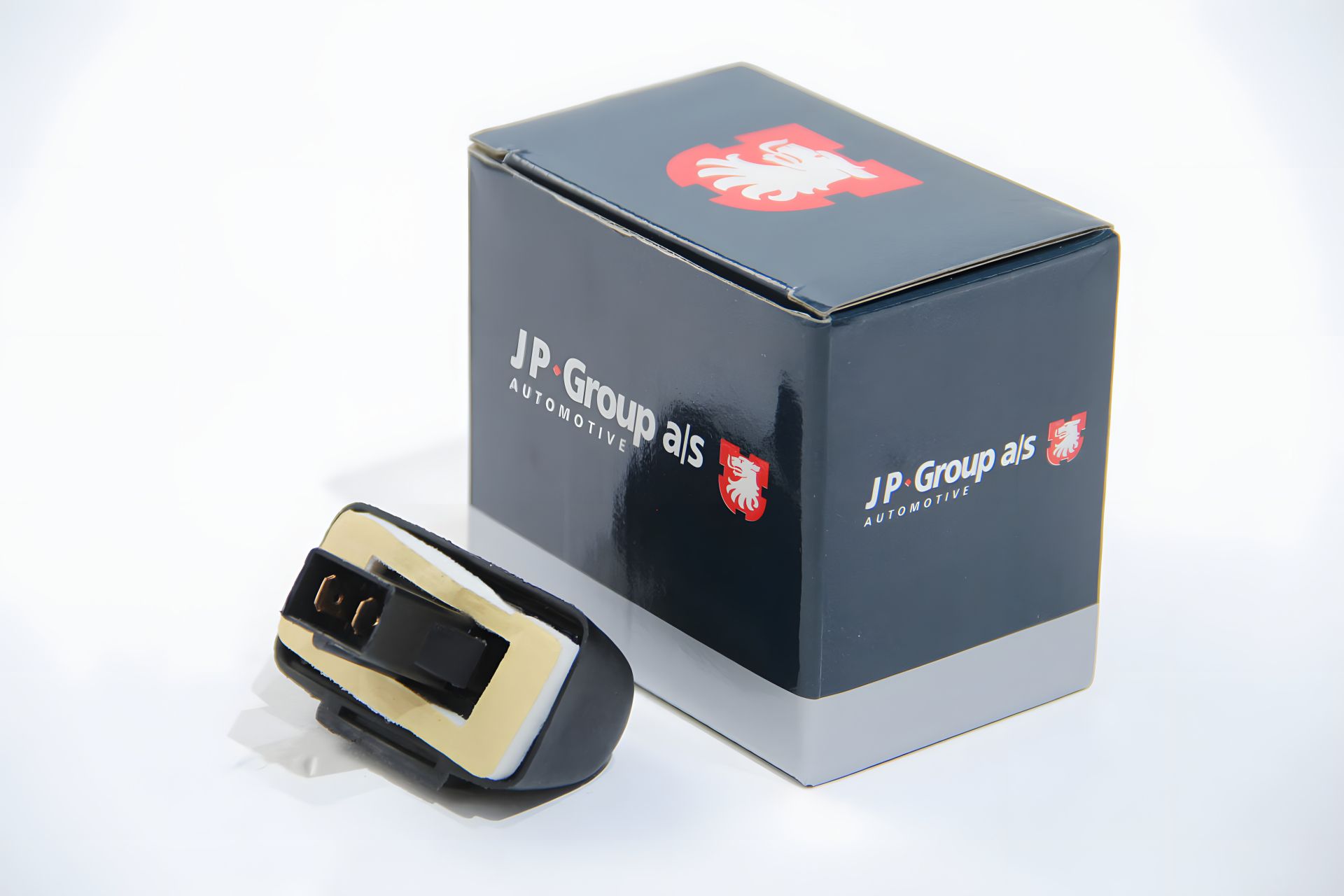 Номерной фонарь освещения Transit 86-00, JP Group (1595600100) Номерной фонарь освещения Transit 86-00, JP Group (1595600100)