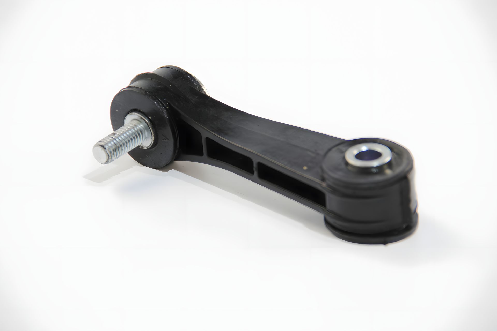 Передняя стабилизаторная тяга для Audi A3 96-03/VW Golf IV 97-06 (пластик), JP Group (1140401600) Передняя стабилизаторная тяга для Audi A3 96-03/VW Golf IV 97-06 (пластик), JP Group (1140401600)