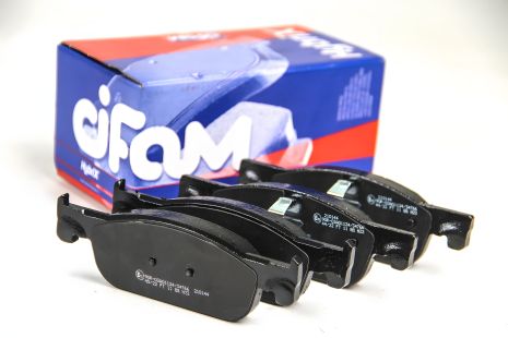 Передні гальмівні колодки для Clio/Symbol/Sandero/Logan/Sandero 13-, CIFAM (82211090)