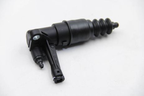 Циліндр зчеплення робочий A6/Passat -05/Superb -08 (22.2mm), JP Group (1130501400) Циліндр зчеплення робочий A6/Passat -05/Superb -08 (22.2mm), JP Group (1130501400)