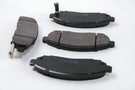 ABS (37518) Передние тормозные колодки для Nissan Navara 2,5dCi 05-