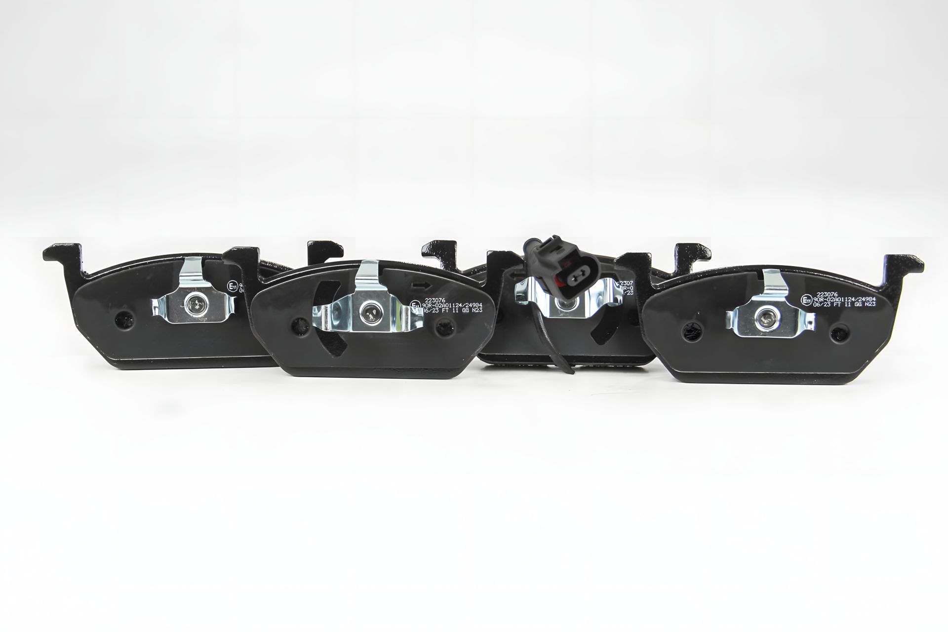 Гальмівні колодки передні Octavia III 12- /Golf VII 12- (ATE), CIFAM (82210280) Гальмівні колодки передні Octavia III 12- /Golf VII 12- (ATE), CIFAM (82210280)