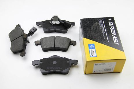 Передние тормозные колодки T4 2.5TDI 96-03 (R15)(с датчиком), Bremsi (BP2868)