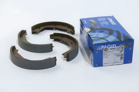 Ручні гальмівні колодки Expert/Jumpy/Scudo 95-, HELLA PAGID (8DA355050411)