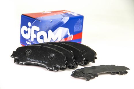 Колодки передні гальмівні QX50/Q70/Q60/Navara/Qashqai/Murano/Pathfinder/Koleos 01-, CIFAM (82210820)