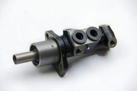 Главный тормозной цилиндр для T4/Caddy 1.9D/TD (22.2mm), JP Group (1161102100) Главный тормозной цилиндр для T4/Caddy 1.9D/TD (22.2mm), JP Group (1161102100)