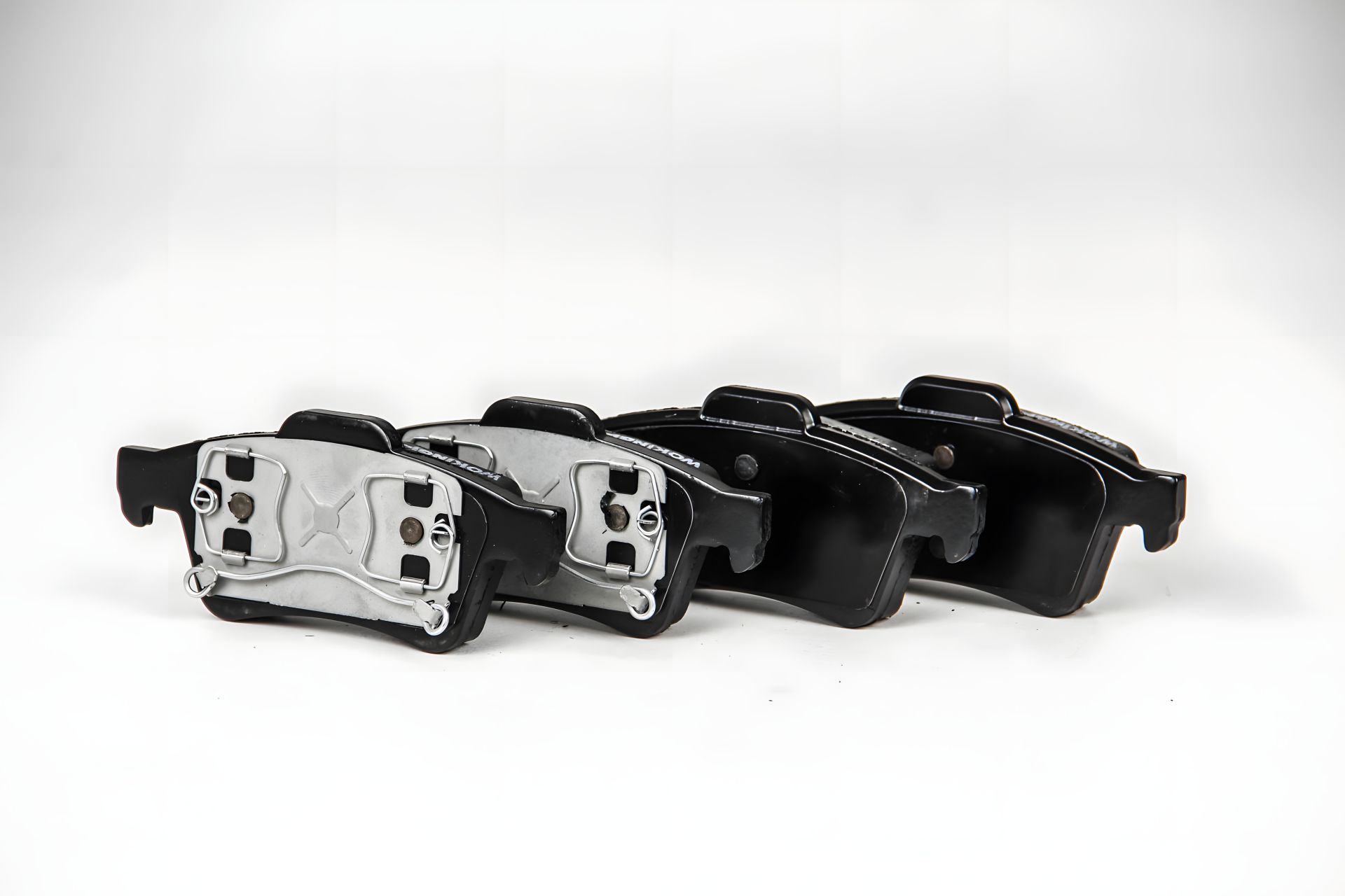 Тормозные колодки c-max/vectra/laguna/leon /ibiza/c30/c70/v40/primera 1.6-2.8 04-, WOKING (P942300) Тормозные колодки c-max/vectra/laguna/leon /ibiza/c30/c70/v40/primera 1.6-2.8 04-, WOKING (P942300)