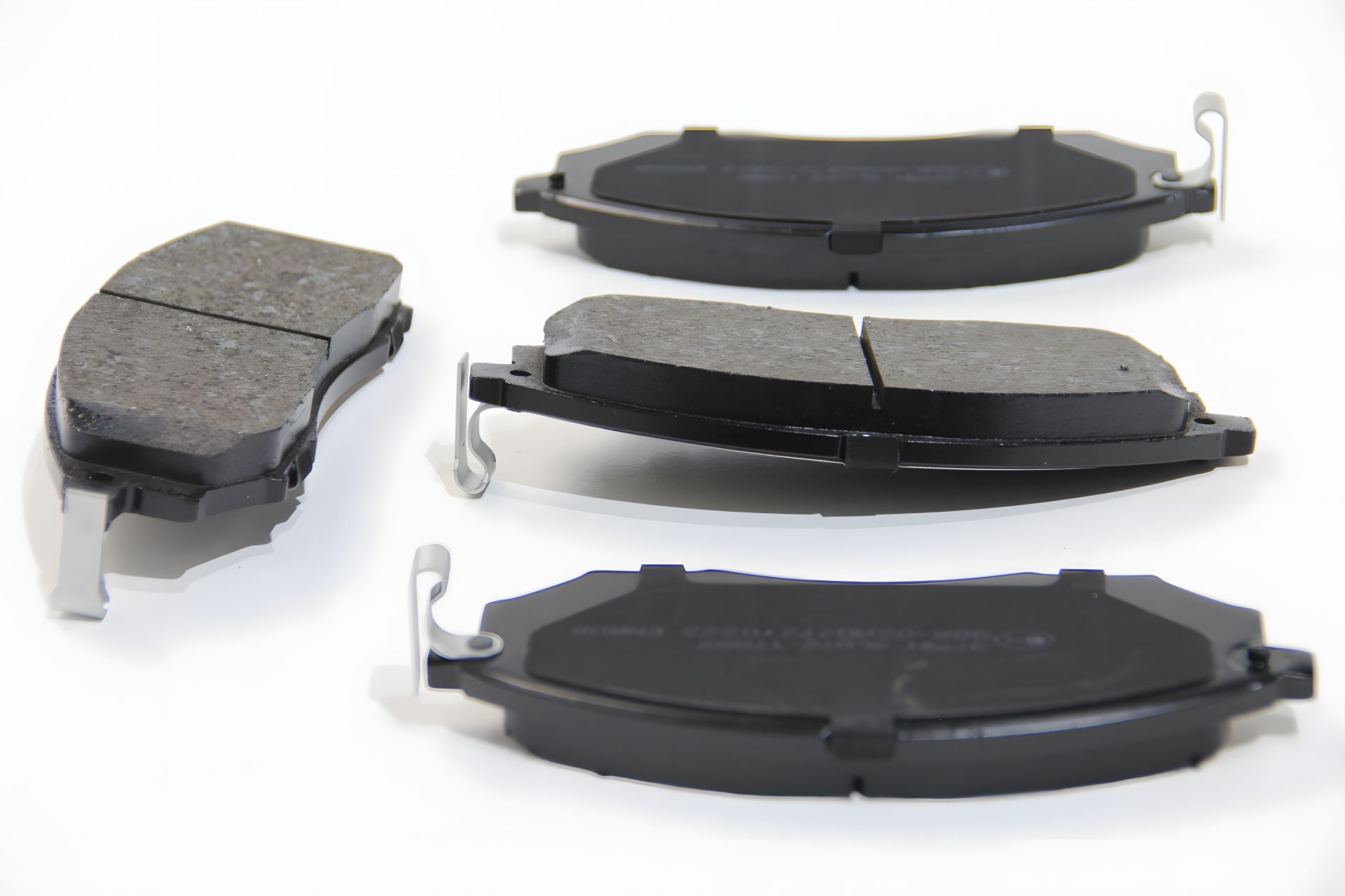 Передние тормозные колодки для QX50/Q70/Q60/Navara/Qashqai/Murano/Pathfinder/Koleos 01-, ABS (37791) Передние тормозные колодки для QX50/Q70/Q60/Navara/Qashqai/Murano/Pathfinder/Koleos 01-, ABS (37791)