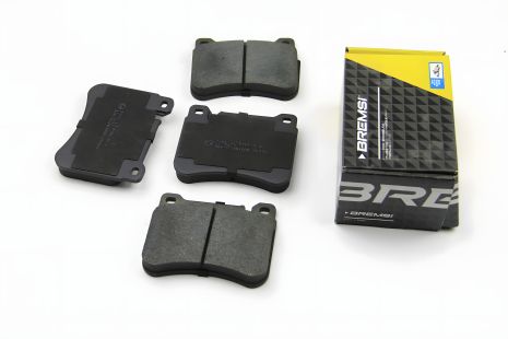 Передние тормозные колодки MB W203 00-07 Bremsi (BP3265) Передние тормозные колодки MB W203 00-07 Bremsi (BP3265)