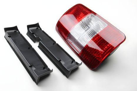 Задній ліхтар для VW Caddy 04-10 L, BASBUG (BSG90805008)