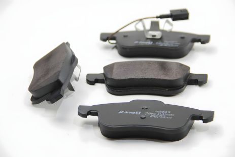 Передние тормозные колодки для Doblo 10-(диск 305mm)(155.2x69.08x20.3), JP Group (1263604010)