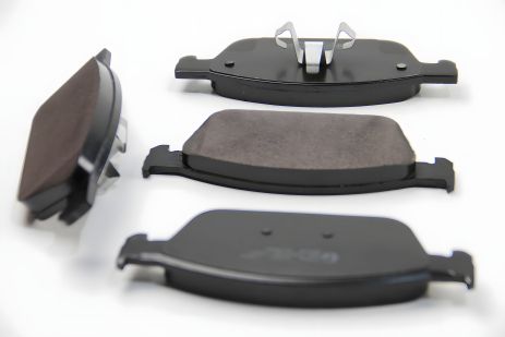 Передние тормозные колодки FORD FOCUS III Sedan/Tourier (04/11-) дисковые, ABS (37996)