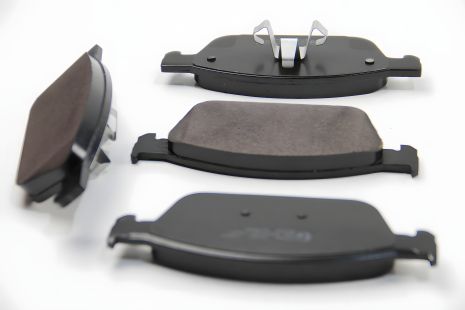 Передние тормозные колодки FORD FOCUS III Sedan/Tourier (04/11-) дисковые, ABS (37996) Передние тормозные колодки FORD FOCUS III Sedan/Tourier (04/11-) дисковые, ABS (37996)