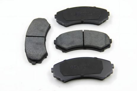 Передні гальмівні колодки Mitsubishi Grandis 04-11 / Pajero 90- (sumitomo), Bremsi (BP3001)