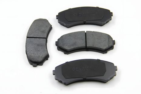 Передні гальмівні колодки Mitsubishi Grandis 04-11 / Pajero 90- (sumitomo), Bremsi (BP3001)